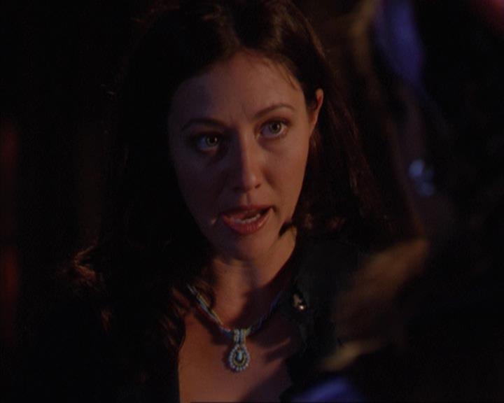 Charmed-Online_dot_net-3x03OnceUponATime1374.jpg