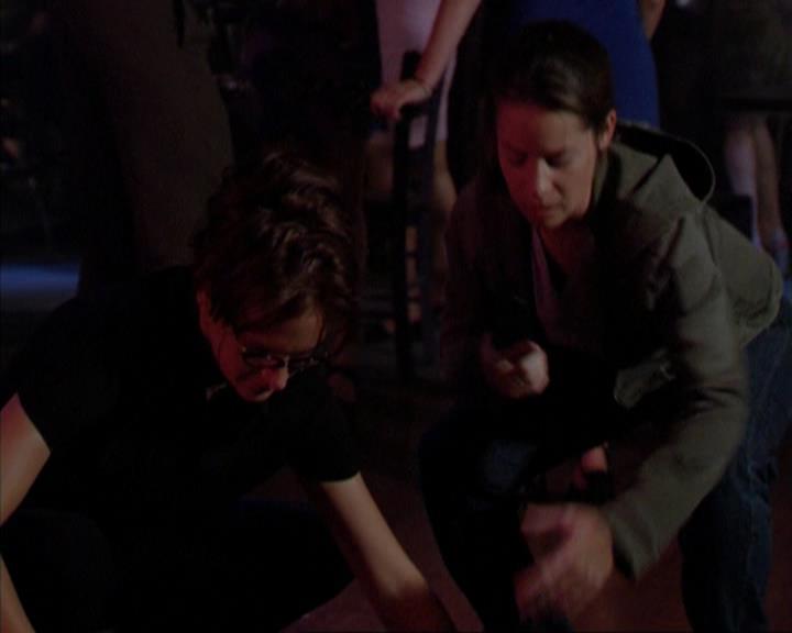 Charmed-Online_dot_net-3x03OnceUponATime1426.jpg