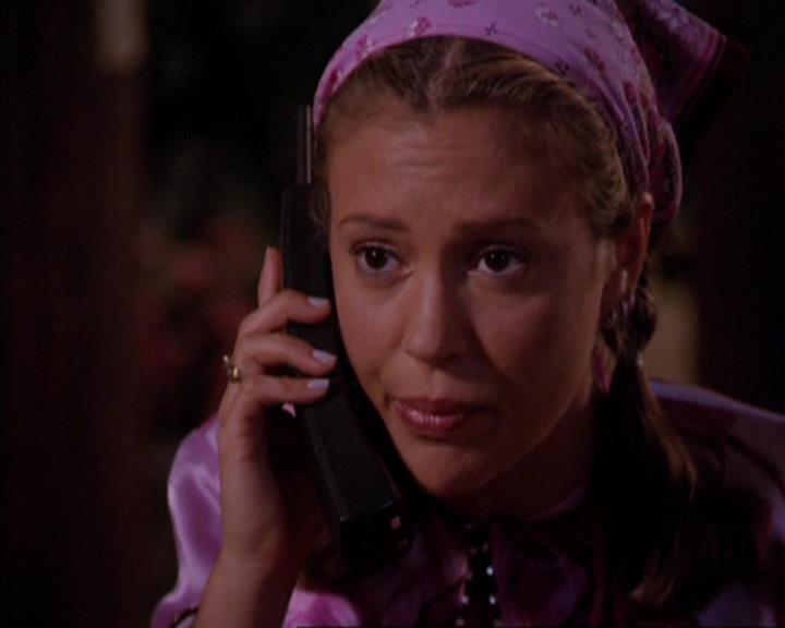 Charmed-Online_dot_net-3x03OnceUponATime1451.jpg
