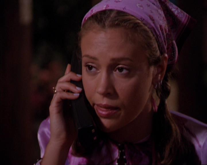Charmed-Online_dot_net-3x03OnceUponATime1472.jpg