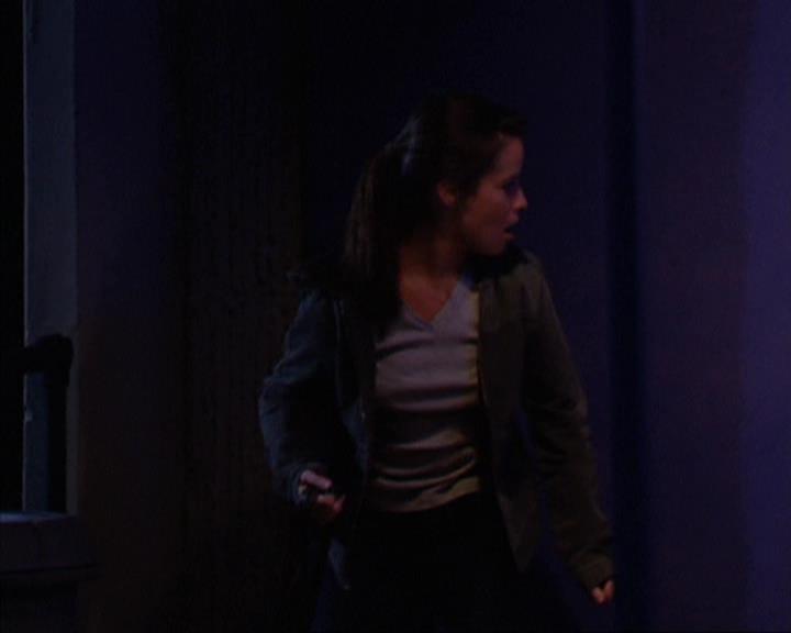 Charmed-Online_dot_net-3x03OnceUponATime1524.jpg