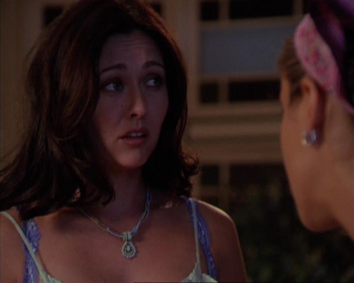 Charmed-Online_dot_net-3x03OnceUponATime1619.jpg