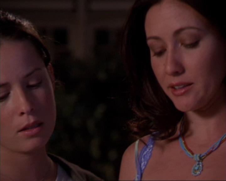 Charmed-Online_dot_net-3x03OnceUponATime1643.jpg