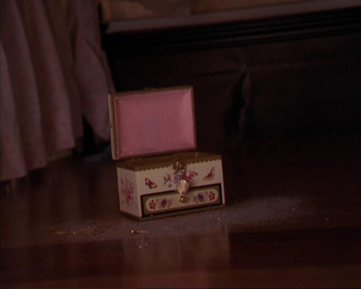 Charmed-Online_dot_net-3x03OnceUponATime1733.jpg