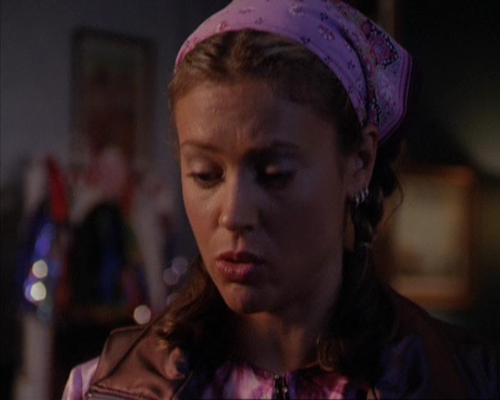 Charmed-Online_dot_net-3x03OnceUponATime1756.jpg