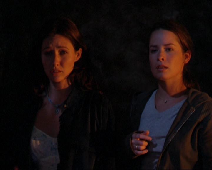 Charmed-Online_dot_net-3x03OnceUponATime1978.jpg