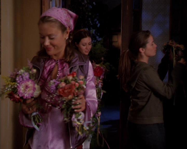 Charmed-Online_dot_net-3x03OnceUponATime2092.jpg