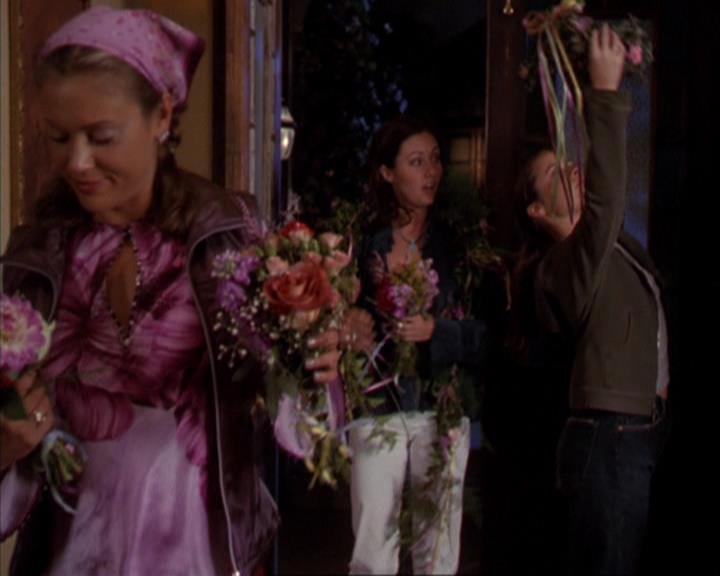 Charmed-Online_dot_net-3x03OnceUponATime2093.jpg