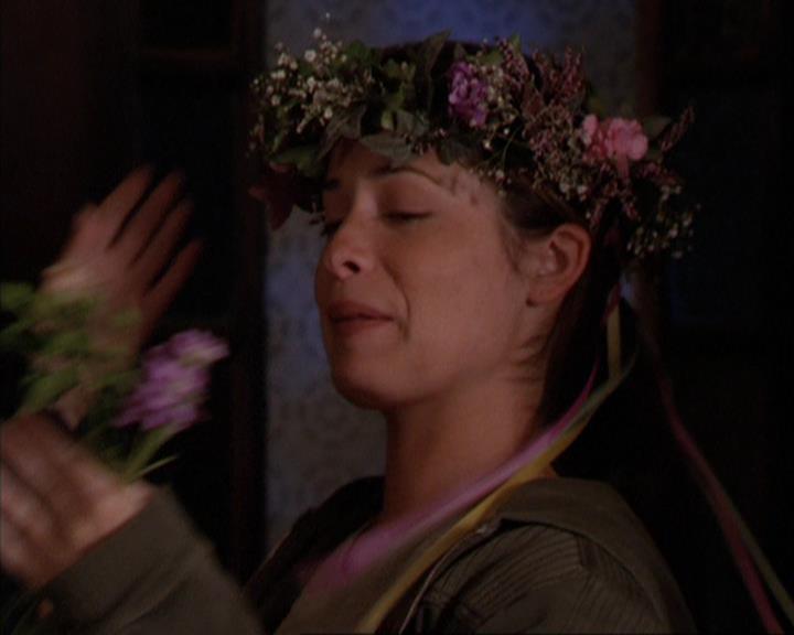 Charmed-Online_dot_net-3x03OnceUponATime2099.jpg