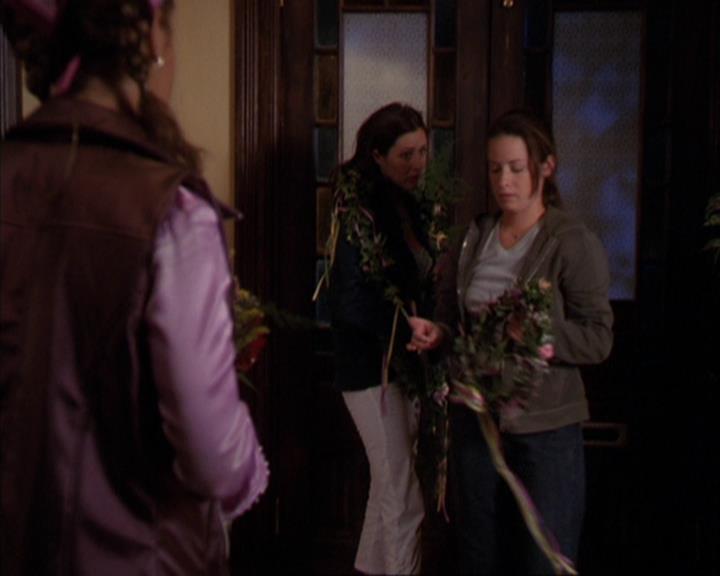 Charmed-Online_dot_net-3x03OnceUponATime2114.jpg