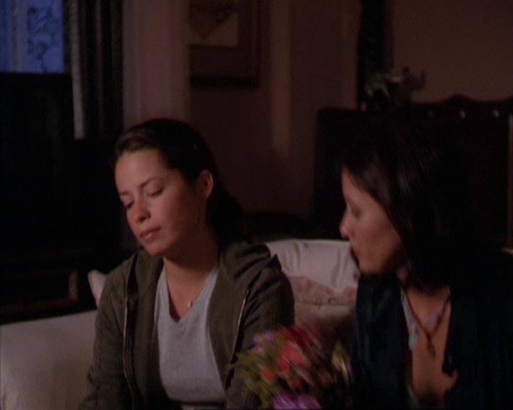 Charmed-Online_dot_net-3x03OnceUponATime2123.jpg