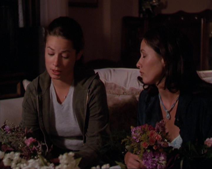 Charmed-Online_dot_net-3x03OnceUponATime2126.jpg