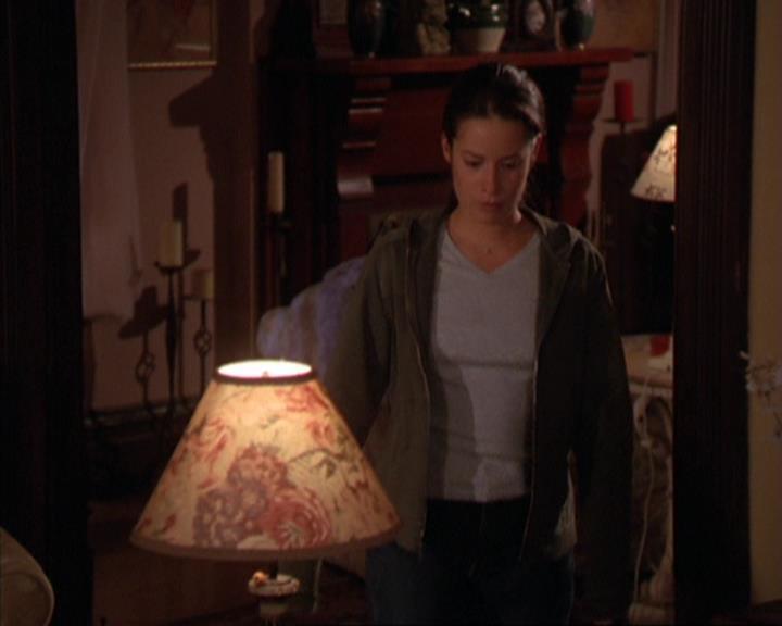 Charmed-Online_dot_net-3x03OnceUponATime2179.jpg