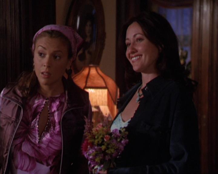 Charmed-Online_dot_net-3x03OnceUponATime2211.jpg