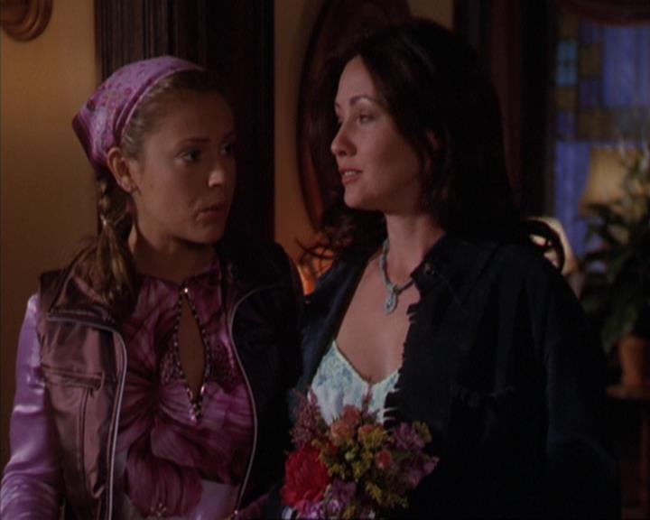 Charmed-Online_dot_net-3x03OnceUponATime2224.jpg