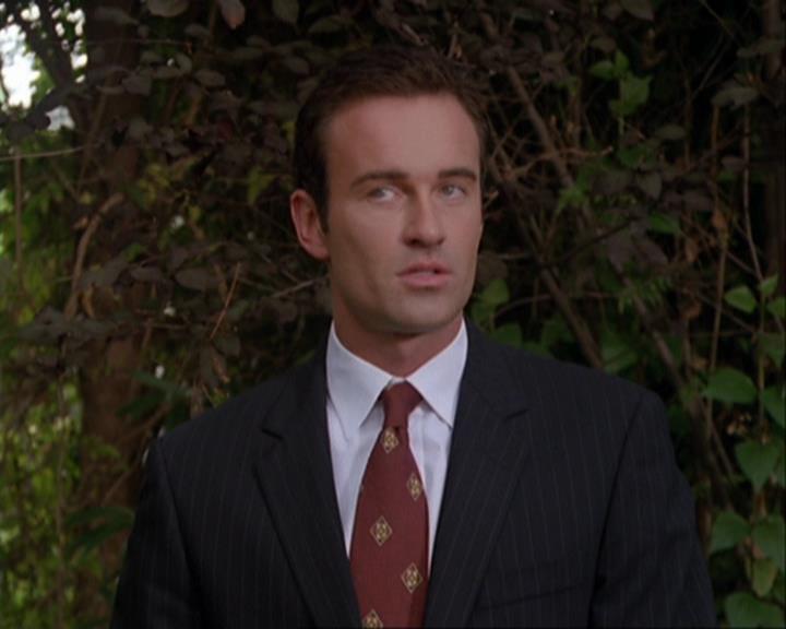 Charmed-Online_dot_net-3x04AllHalliwellsEve0172.jpg