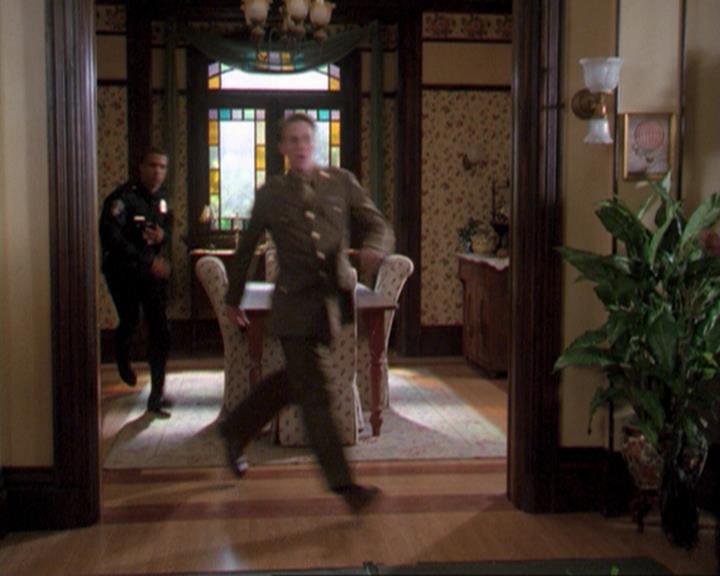 Charmed-Online_dot_net-3x04AllHalliwellsEve0233.jpg
