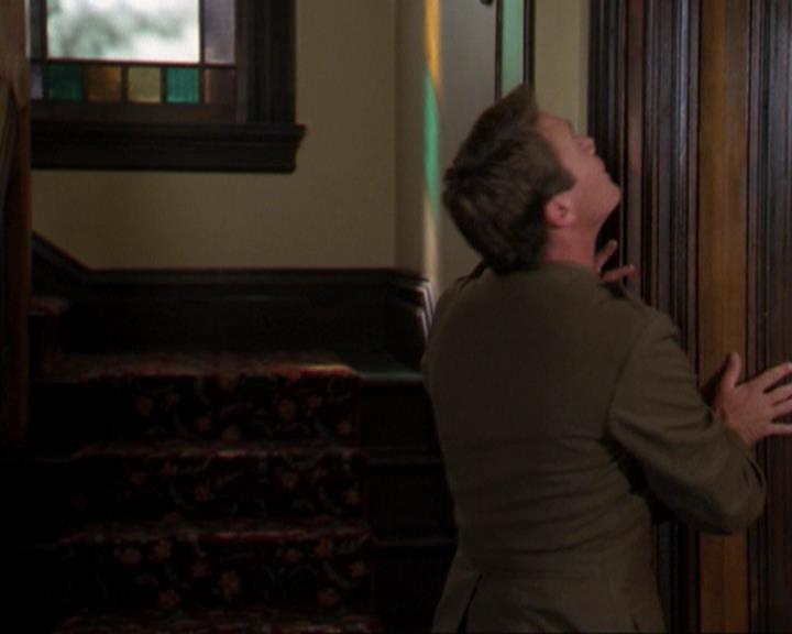 Charmed-Online_dot_net-3x04AllHalliwellsEve0258.jpg