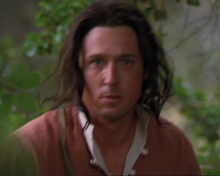 Charmed-Online_dot_net-3x04AllHalliwellsEve0460.jpg