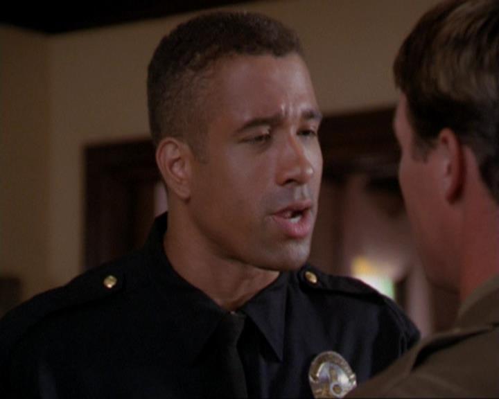 Charmed-Online_dot_net-3x04AllHalliwellsEve0573.jpg Charmed-Online_dot_net-3x04AllHalliwellsEve0573.jpg