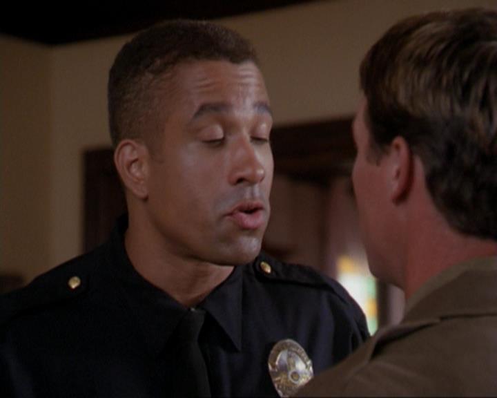 Charmed-Online_dot_net-3x04AllHalliwellsEve0576.jpg Charmed-Online_dot_net-3x04AllHalliwellsEve0576.jpg