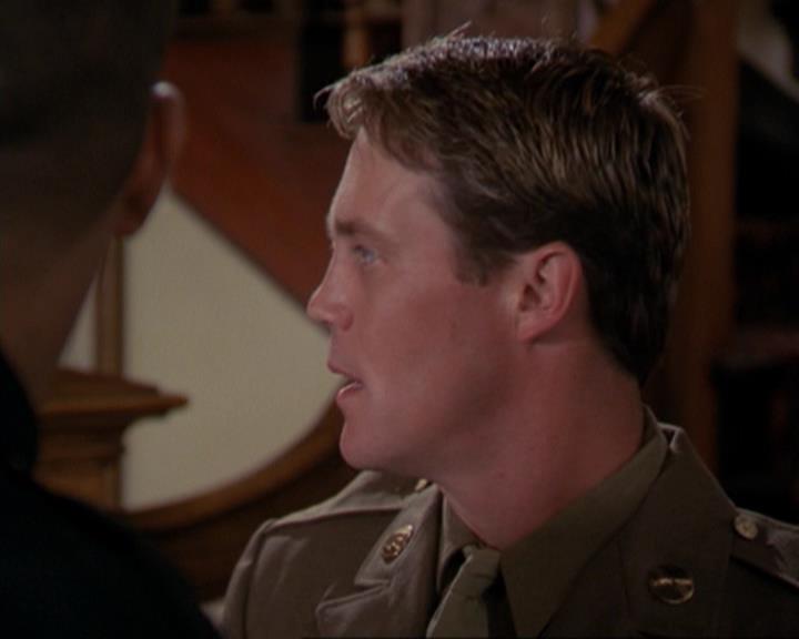 Charmed-Online_dot_net-3x04AllHalliwellsEve0590.jpg