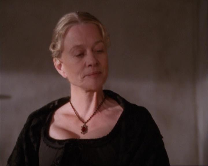 Charmed-Online_dot_net-3x04AllHalliwellsEve0904.jpg