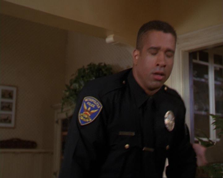 Charmed-Online_dot_net-3x04AllHalliwellsEve1126.jpg