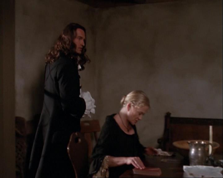 Charmed-Online_dot_net-3x04AllHalliwellsEve1137.jpg