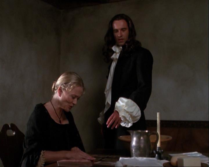Charmed-Online_dot_net-3x04AllHalliwellsEve1179.jpg