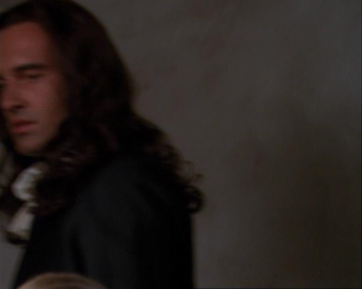 Charmed-Online_dot_net-3x04AllHalliwellsEve1201.jpg