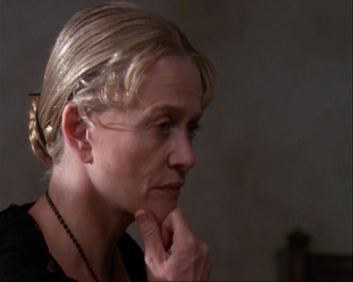 Charmed-Online_dot_net-3x04AllHalliwellsEve1203.jpg