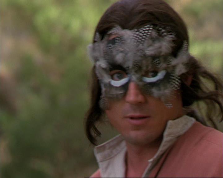 Charmed-Online_dot_net-3x04AllHalliwellsEve1488.jpg Charmed-Online_dot_net-3x04AllHalliwellsEve1488.jpg