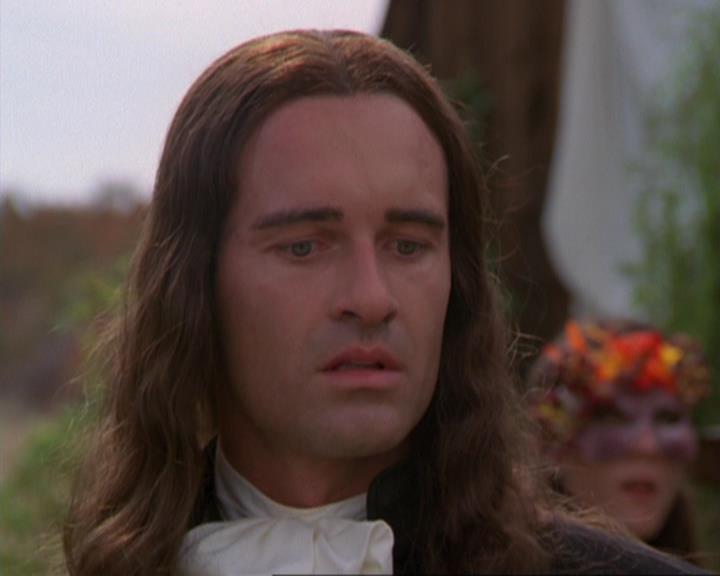 Charmed-Online_dot_net-3x04AllHalliwellsEve1502.jpg Charmed-Online_dot_net-3x04AllHalliwellsEve1502.jpg