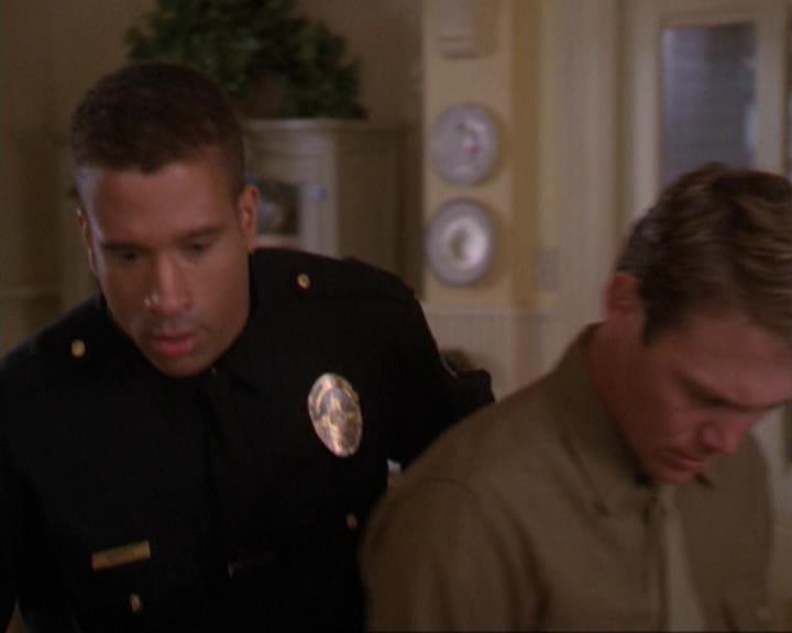 Charmed-Online_dot_net-3x04AllHalliwellsEve1669.jpg