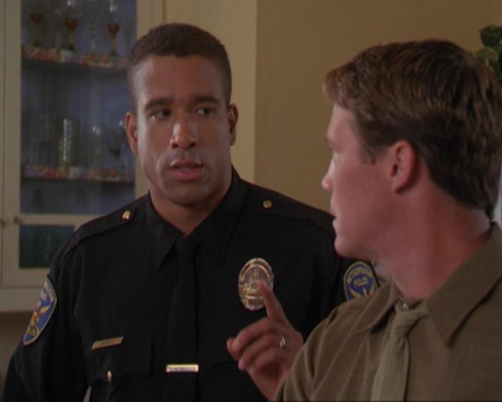 Charmed-Online_dot_net-3x04AllHalliwellsEve1687.jpg