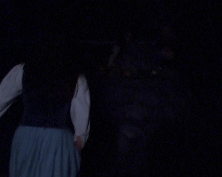 Charmed-Online_dot_net-3x04AllHalliwellsEve1921.jpg Charmed-Online_dot_net-3x04AllHalliwellsEve1921.jpg