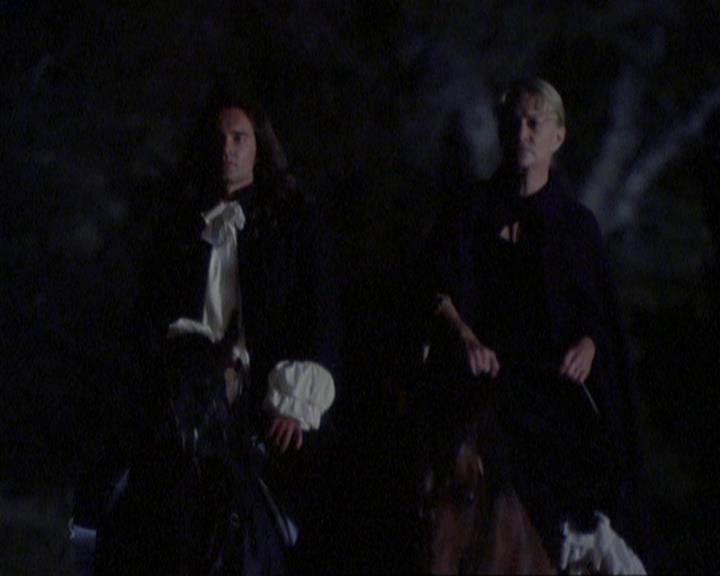 Charmed-Online_dot_net-3x04AllHalliwellsEve1964.jpg