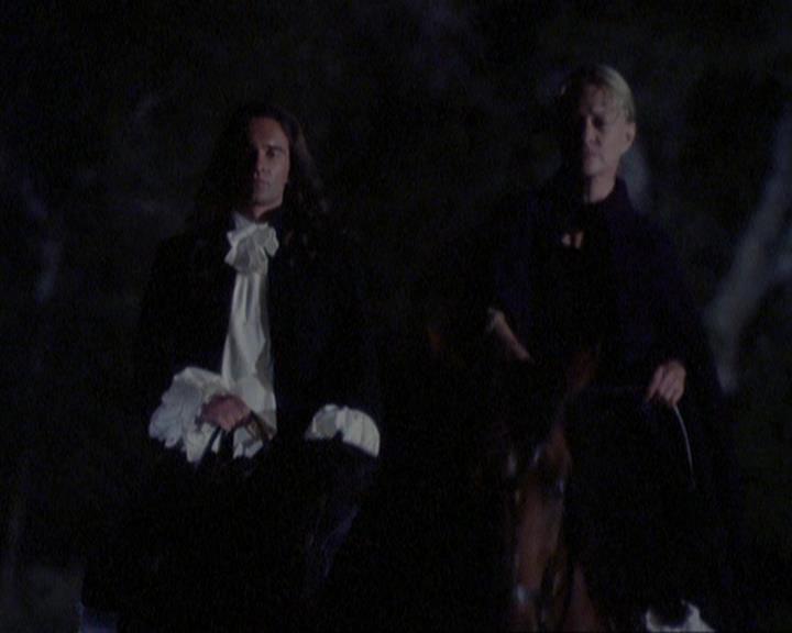 Charmed-Online_dot_net-3x04AllHalliwellsEve1965.jpg