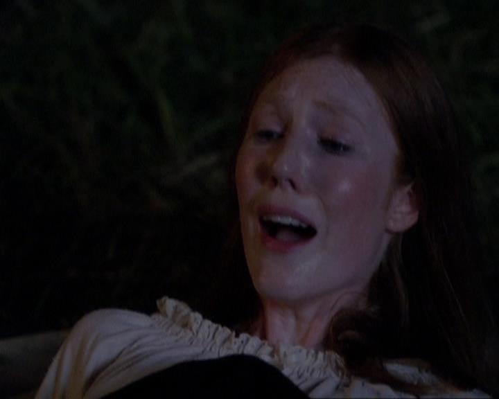 Charmed-Online_dot_net-3x04AllHalliwellsEve1974.jpg Charmed-Online_dot_net-3x04AllHalliwellsEve1974.jpg