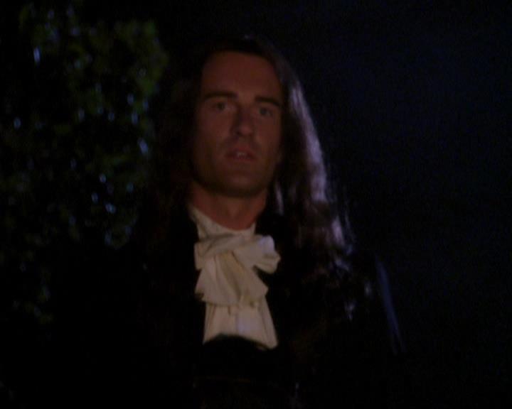Charmed-Online_dot_net-3x04AllHalliwellsEve2014.jpg