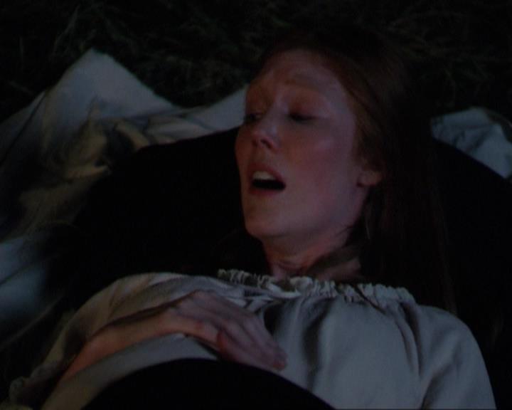 Charmed-Online_dot_net-3x04AllHalliwellsEve2064.jpg