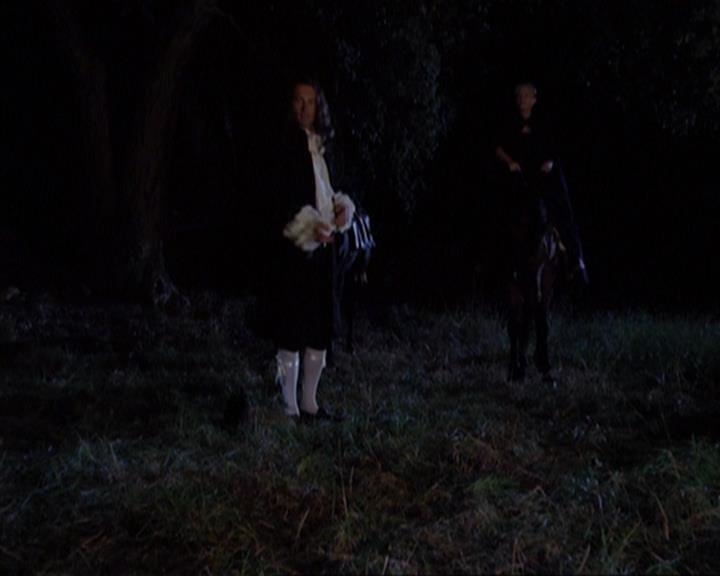 Charmed-Online_dot_net-3x04AllHalliwellsEve2111.jpg