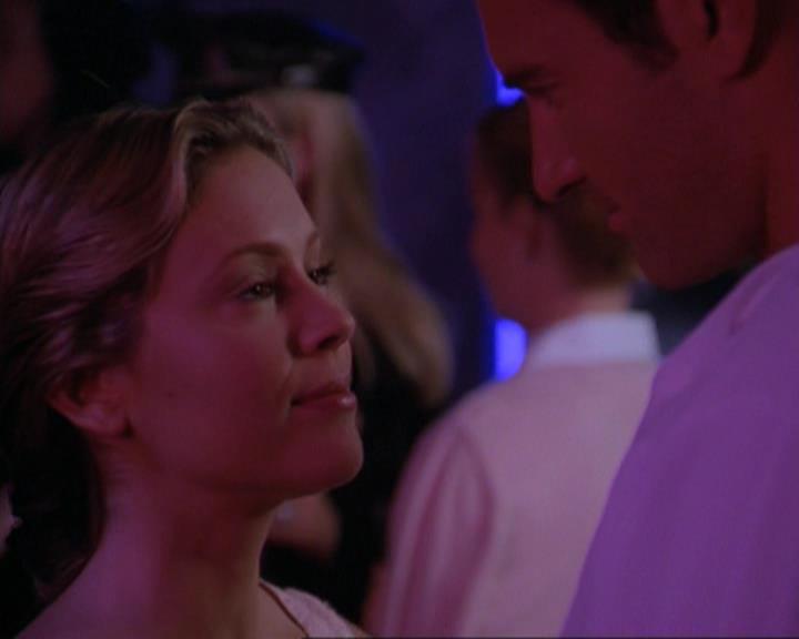 Charmed-Online_dot_net-3x04AllHalliwellsEve2455.jpg