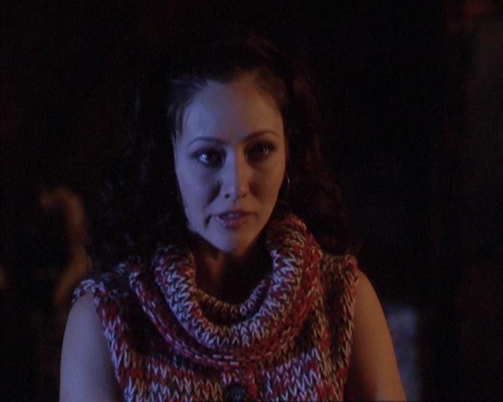 Charmed-Online-dot-net_305SightUnseen0403.jpg