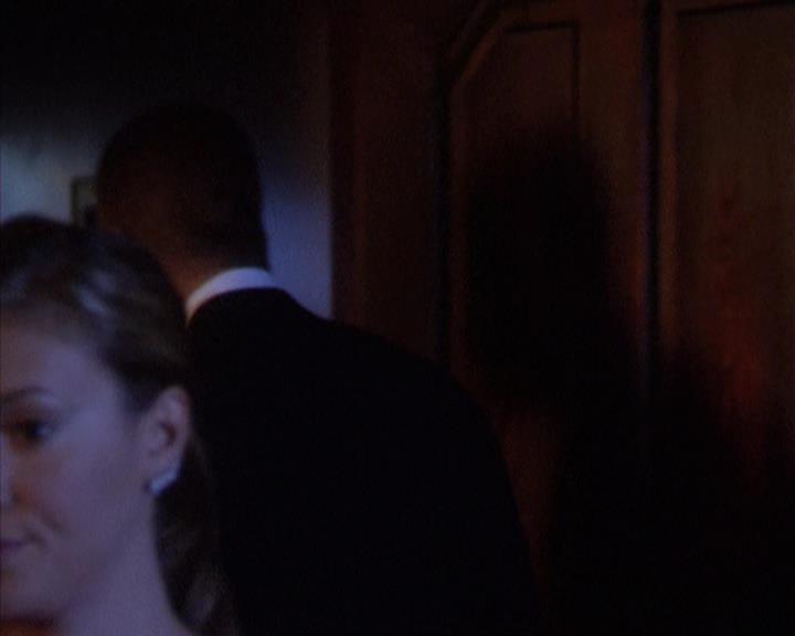 Charmed-Online-dot-net_305SightUnseen0413.jpg