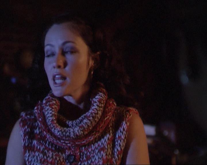 Charmed-Online-dot-net_305SightUnseen0418.jpg