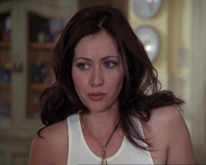 Charmed-Online-dot-net_305SightUnseen0815.jpg Charmed-Online-dot-net_305SightUnseen0815.jpg