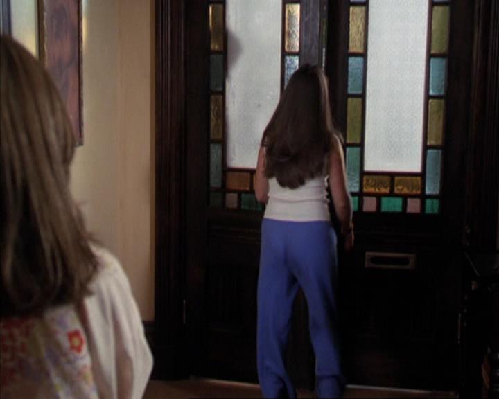 Charmed-Online-dot-net_305SightUnseen0873.jpg