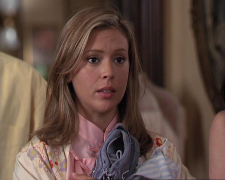 Charmed-Online-dot-net_305SightUnseen0891.jpg